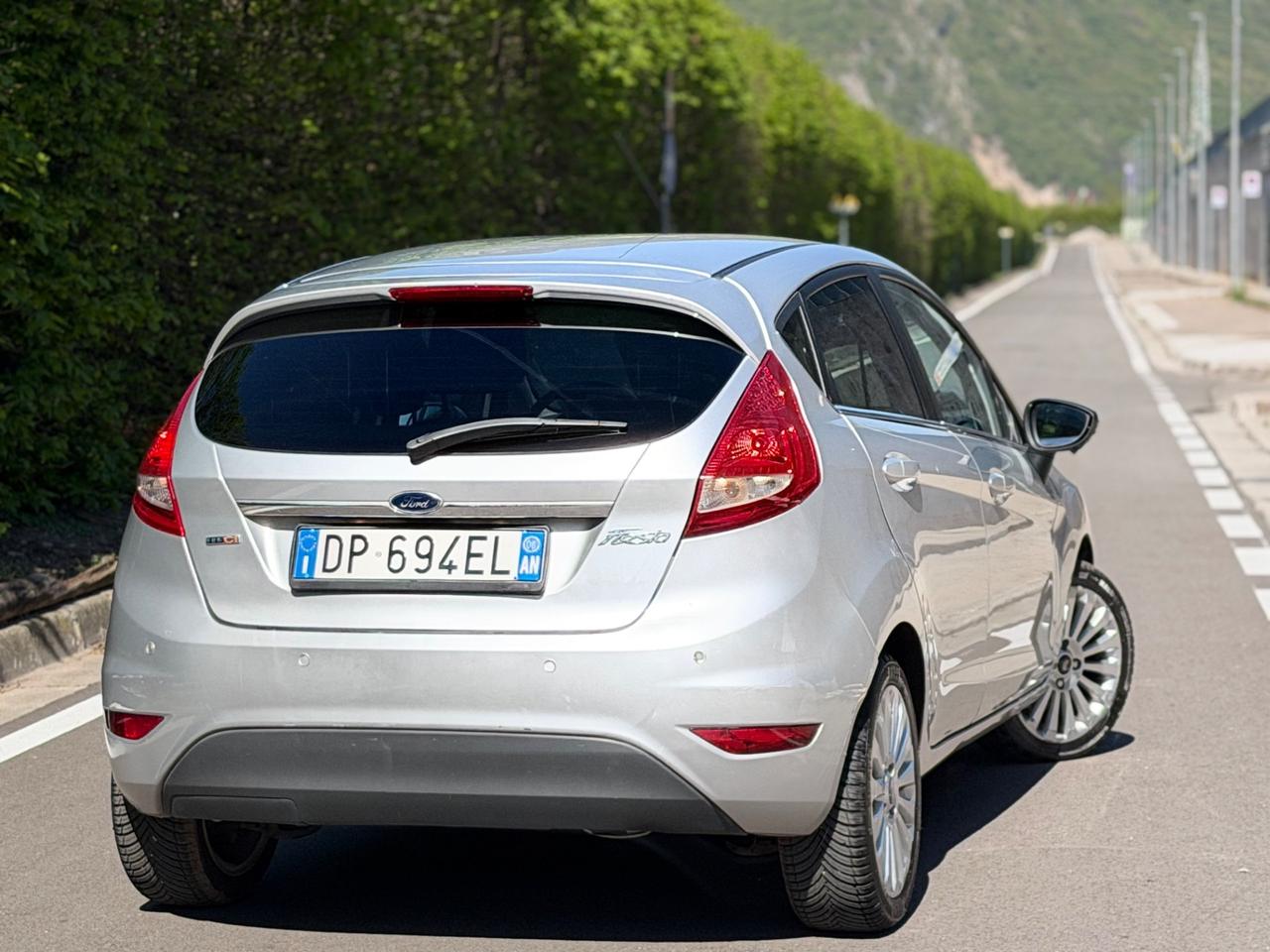 Ford Fiesta 1.4 TDCi 5p. Titanium ok neopatentati