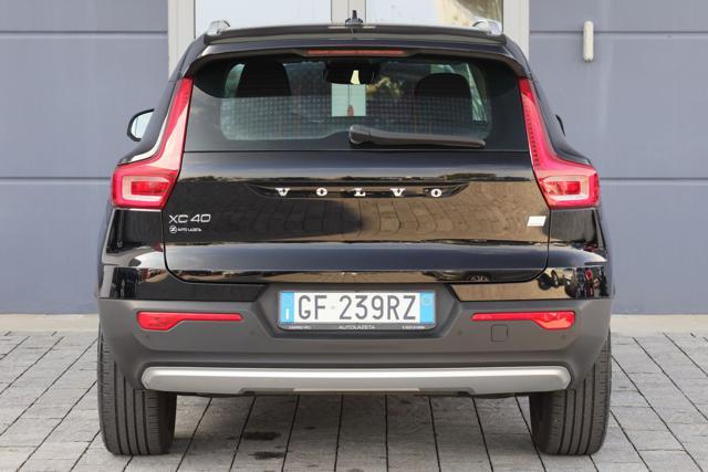 VOLVO XC40 T4 Recharge Plug-in Hybrid Inscription Expression