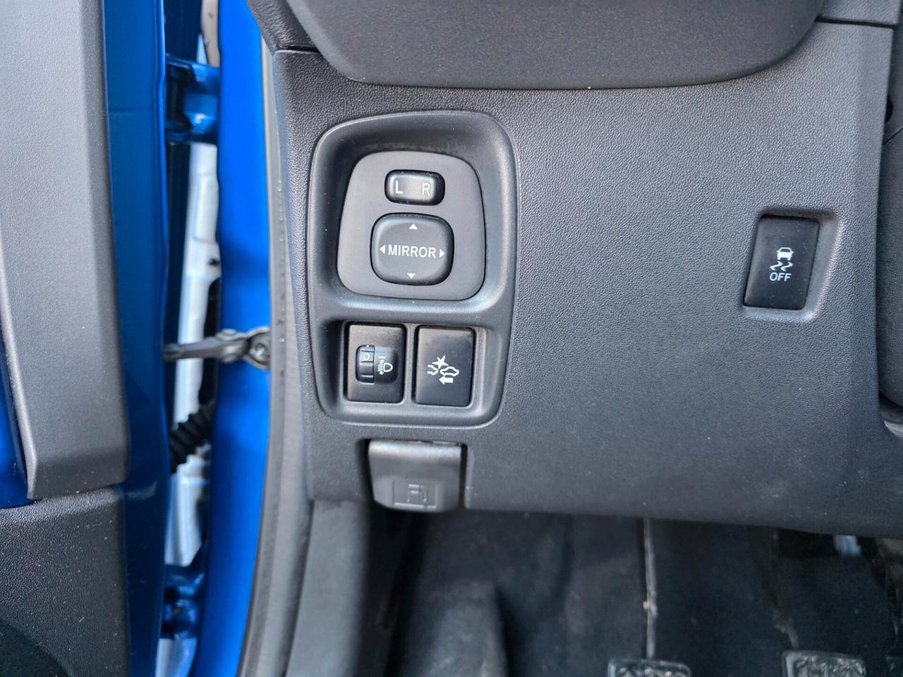 Toyota Aygo 1.0 VVT-i 72 CV 5 porte x-cite