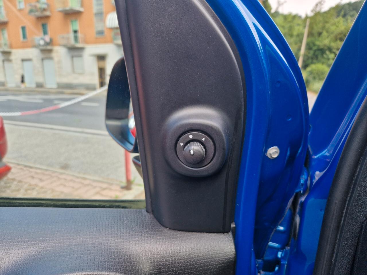 Fiat Panda Hybrid 1.0 70CV "29.100 km" Bluetooth, Sensori post., Start&Stop