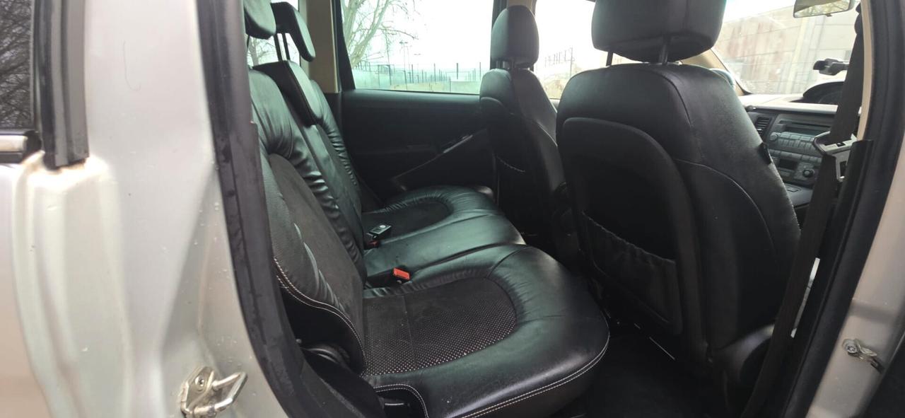 Lancia MUSA 1.3 Mjt 95 CV DFN Gold