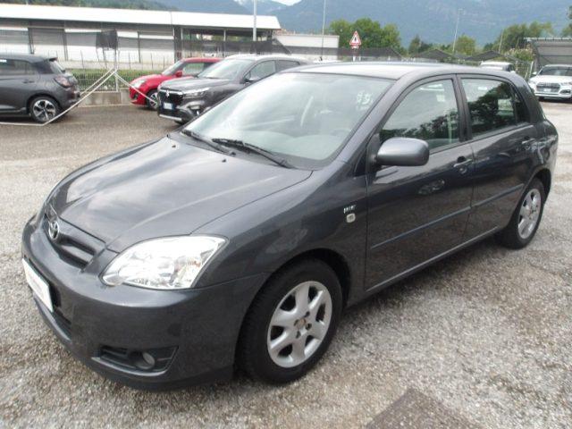 TOYOTA Corolla 1.4 D-4D AUTOMATICA 5p