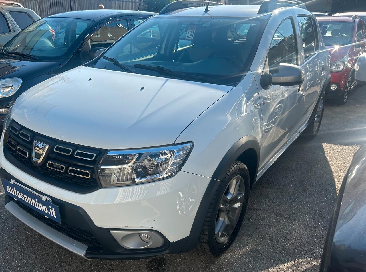 Dacia Sandero Stepway 0.9 TCe Turbo GPL 90 CV S&S Techroad