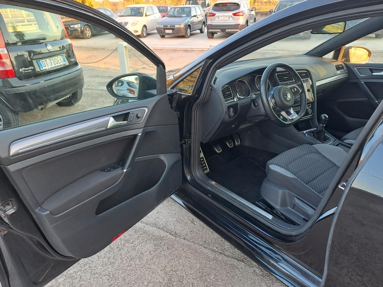 Volkswagen Golf 7.5 2.0 TDI R LINE 150 CV 2020 29MILA KM