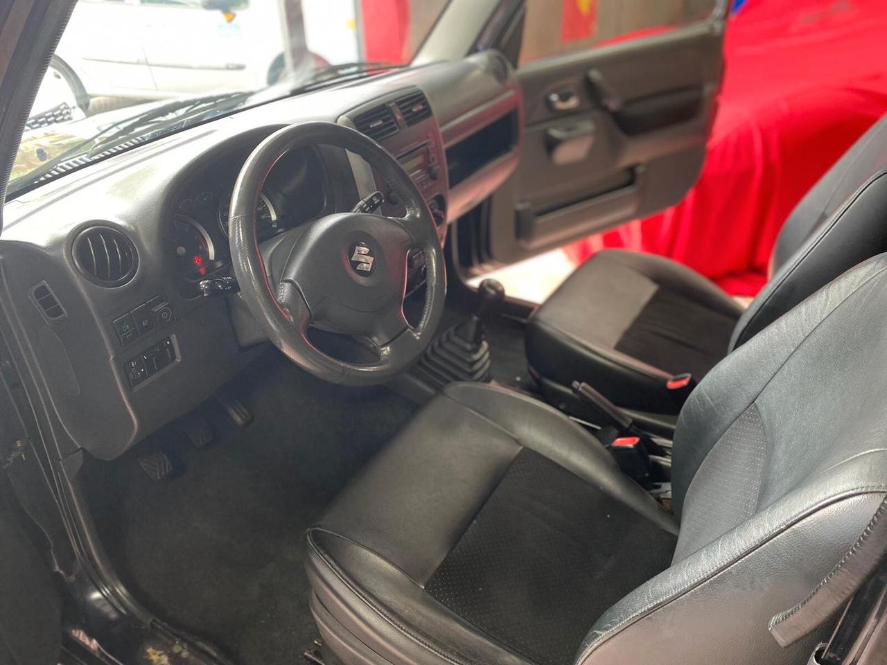 Suzuki Jimny 1.3 4wd
