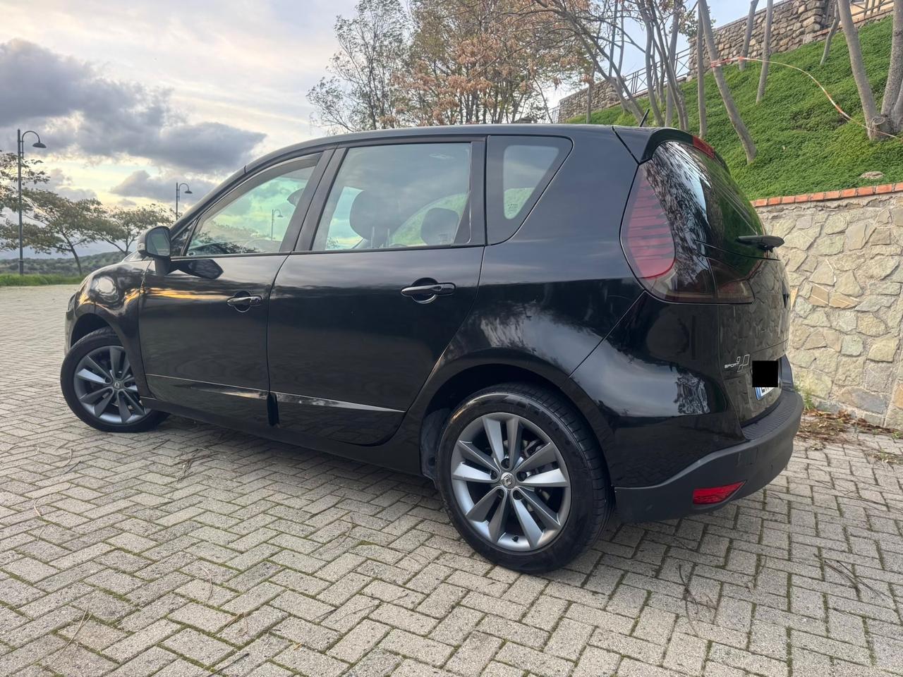 Renault Scenic X-Mod 1.5 dCi 110CV *LUXE* 2011