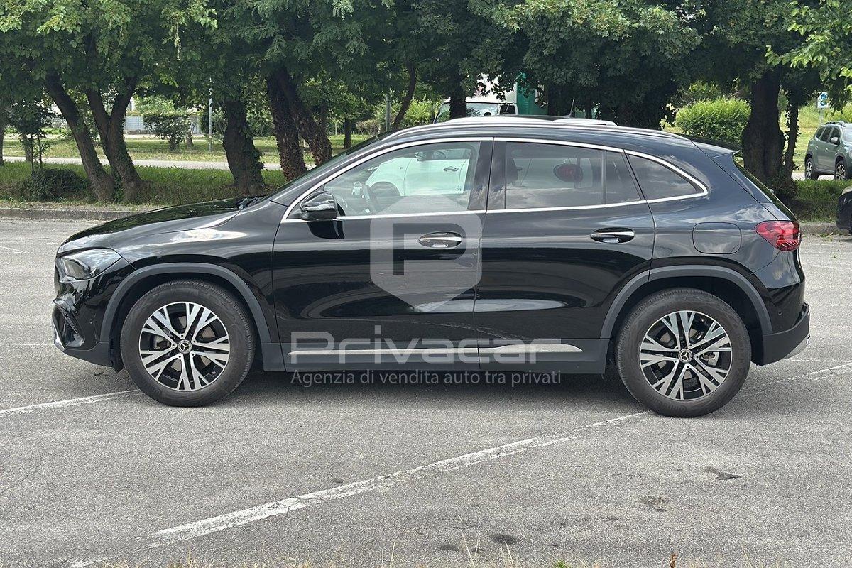 MERCEDES GLA 200 Automatic Progressive Advanced Plus