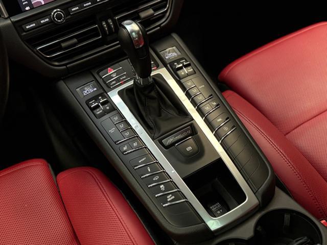 PORSCHE Macan 2.0