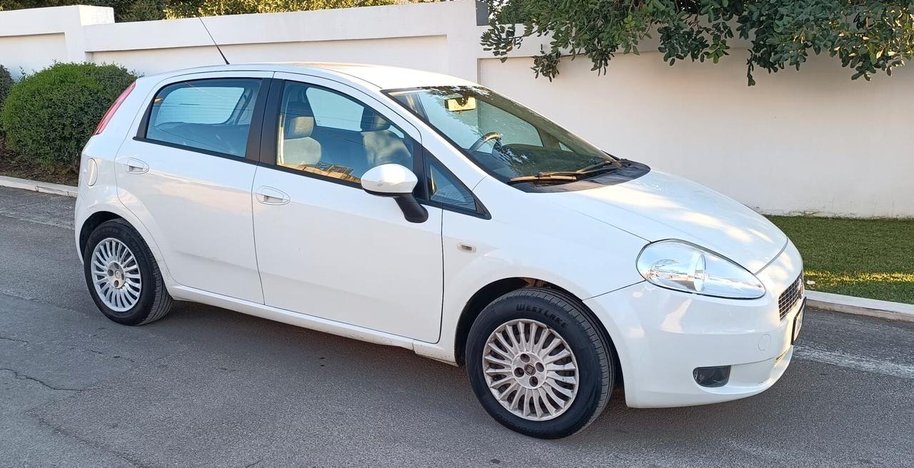 Fiat Grande Punto Grande Punto 1.3 MJT 75 CV 5 porte Dynamic