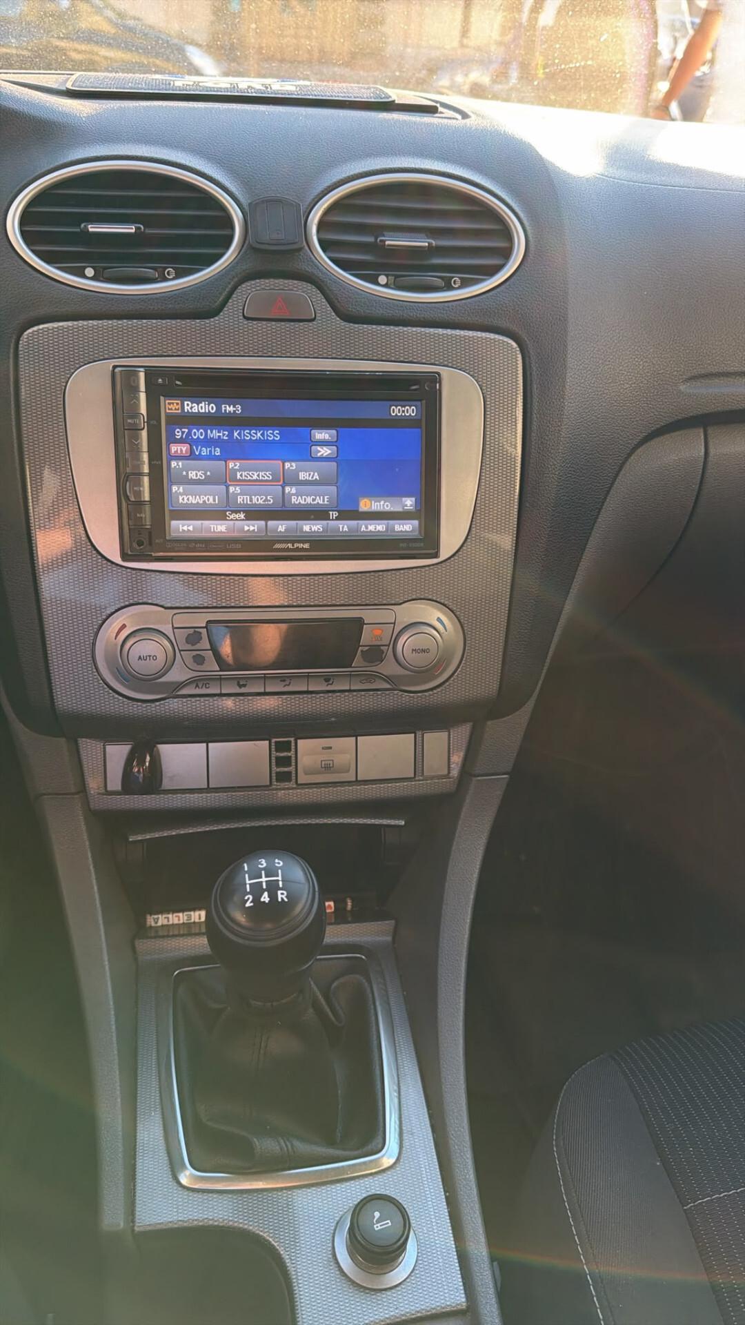 Ford Focus 1.6 tdci diesel TITANIUM 2009 USATO