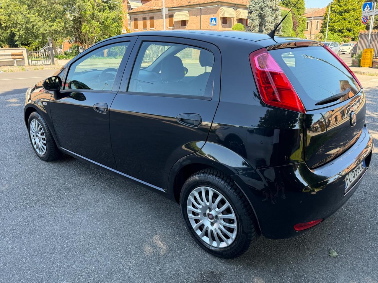 Fiat Punto 1.3 MJT II S&S 95 CV 5 porte Street