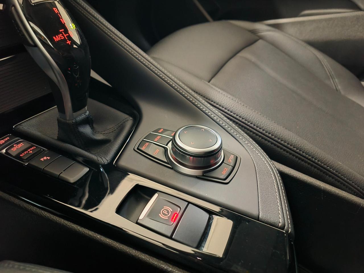 Bmw X2 sDrive18d Business-X