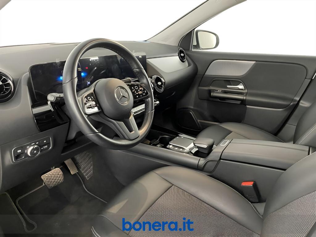 Mercedes GLA 200 200 D Business Extra 8G-DCT