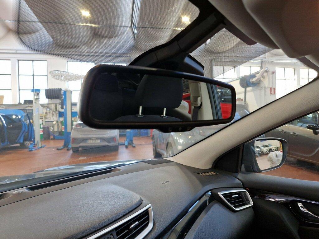 Nissan Qashqai 1.2 DIG-T Tekna 2WD