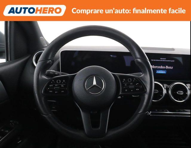 MERCEDES-BENZ B 180 d Automatic Executive