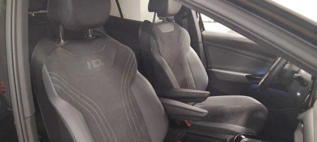VOLKSWAGEN ID.4 Pro Performance 20" PELLE