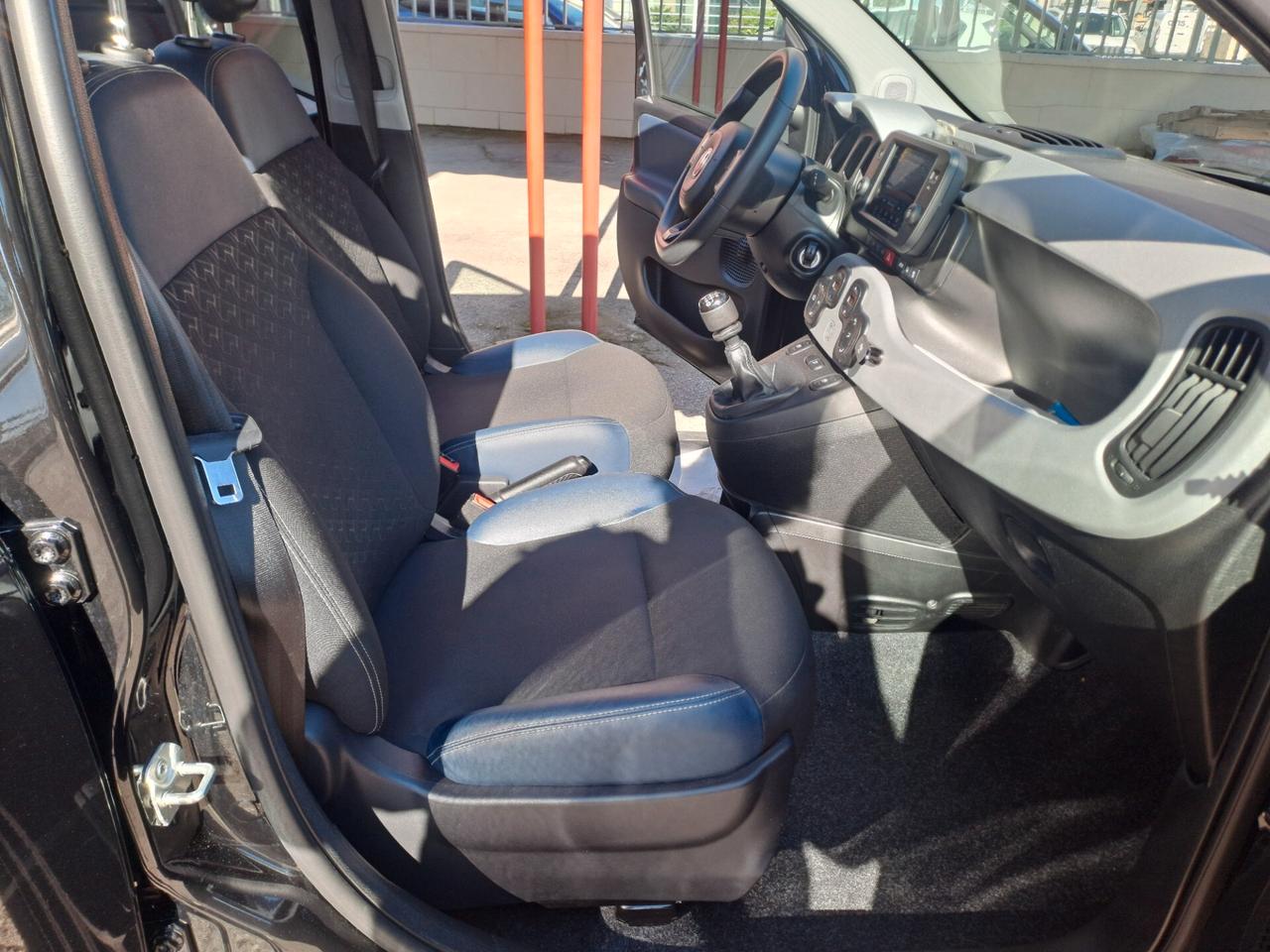 Fiat Panda 1.0 FireFly S&S Hybrid City Cross