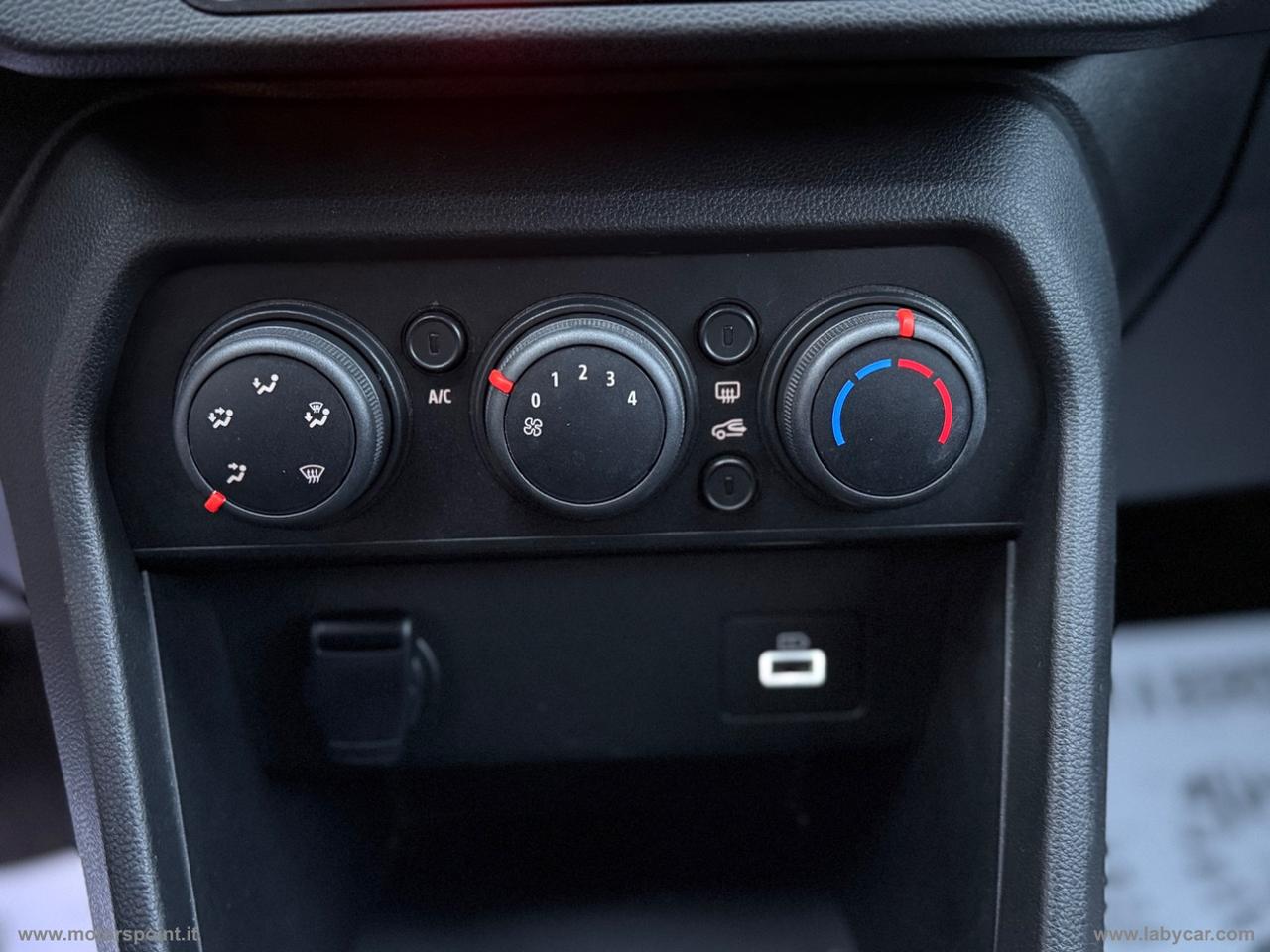 DACIA Sandero Str. 1.0 TCe 90CV Comfort SL DP