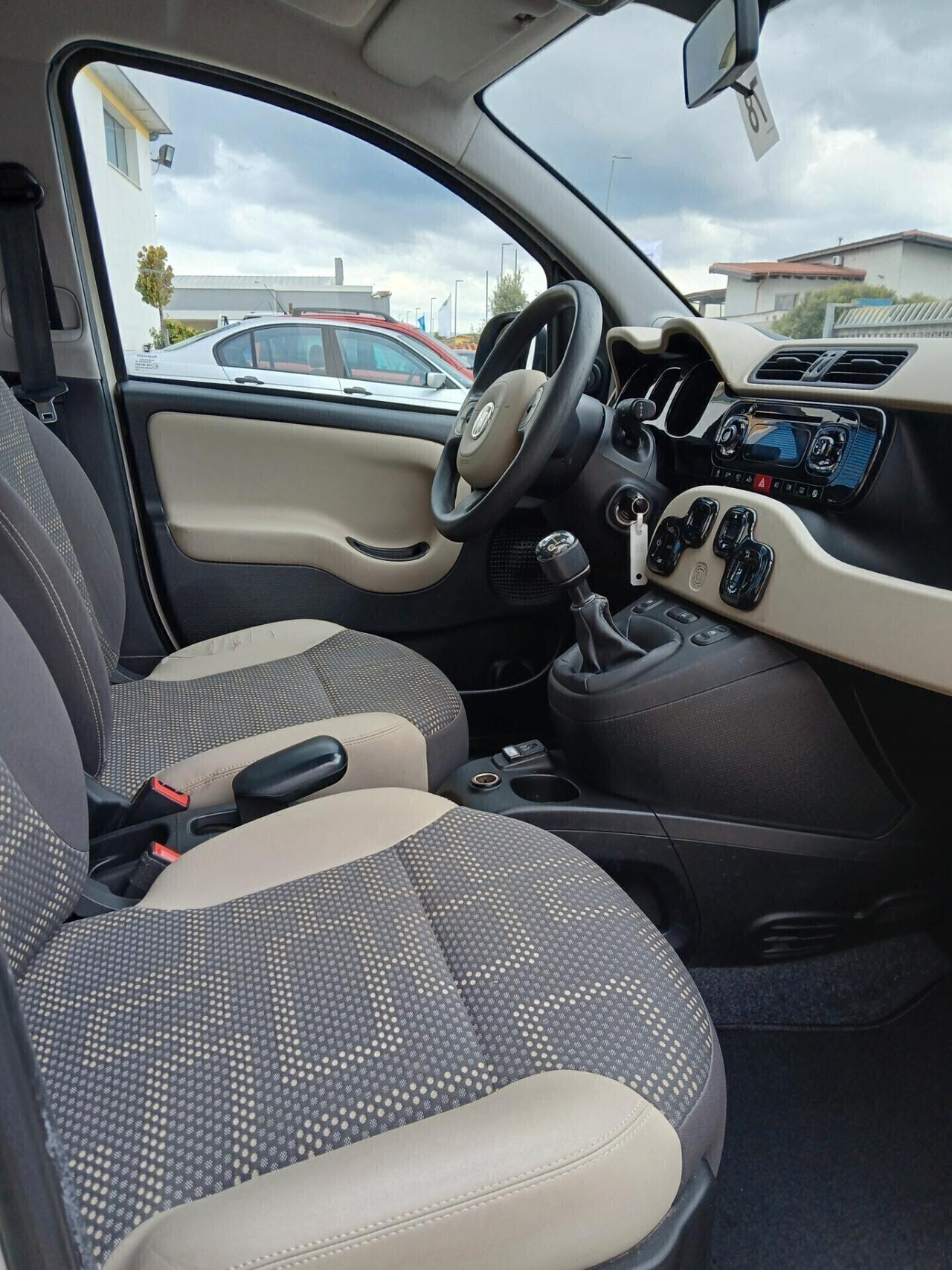 FIAT Panda 4x4 1.300 MultiJet 75cv Gancio Traino