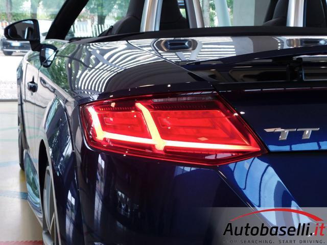 AUDI TT Roadster 1.8 TFSI S line