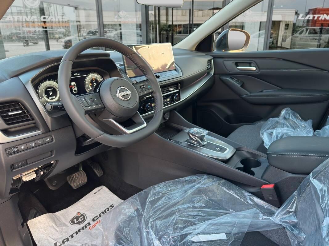 Nissan Qashqai Km0 1.3 mhev N-Connecta 2wd 158cv AUTO TETTO PANOR