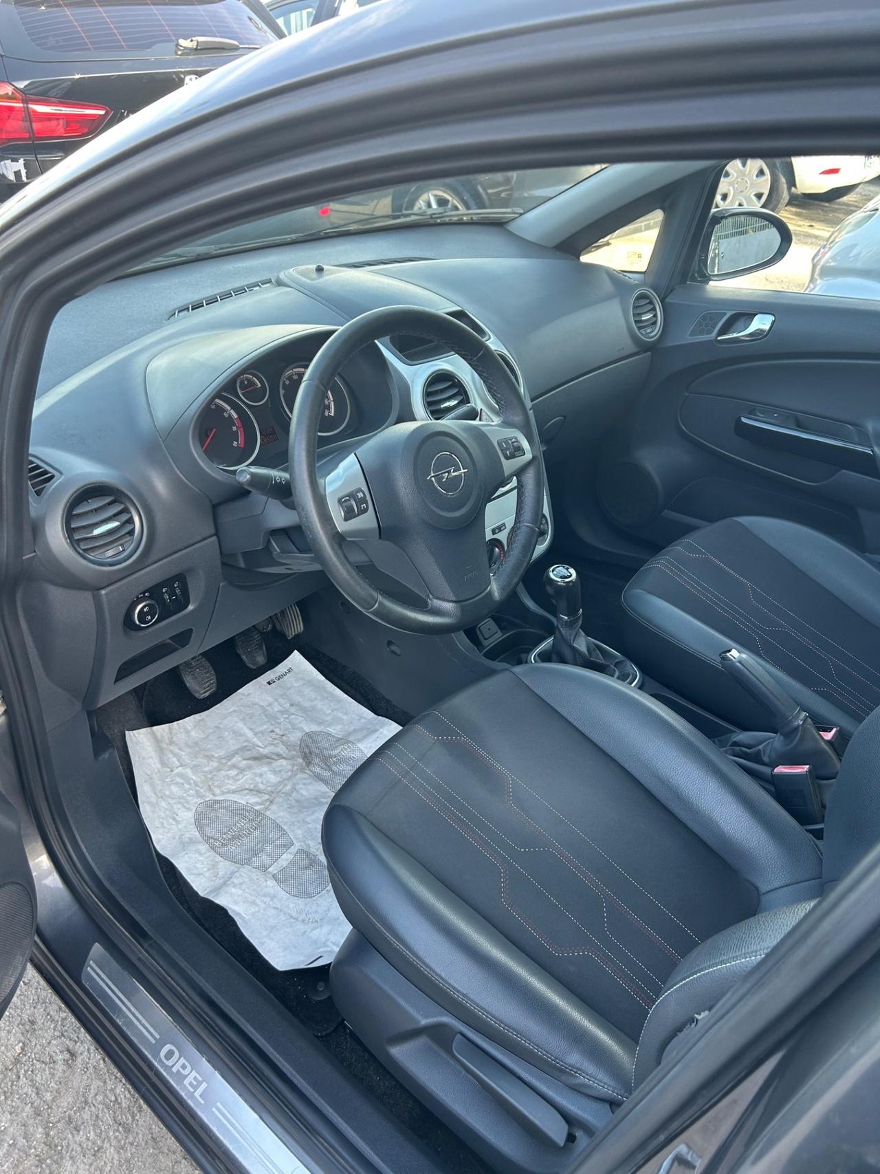 Opel Corsa 1.2 85CV 5 porte GPL-TECH Edition