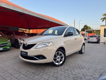 Lancia Ypsilon ADATTA A NEOPATENTATI 1.2 69 CV 5 porte GPL Ecochic Silver