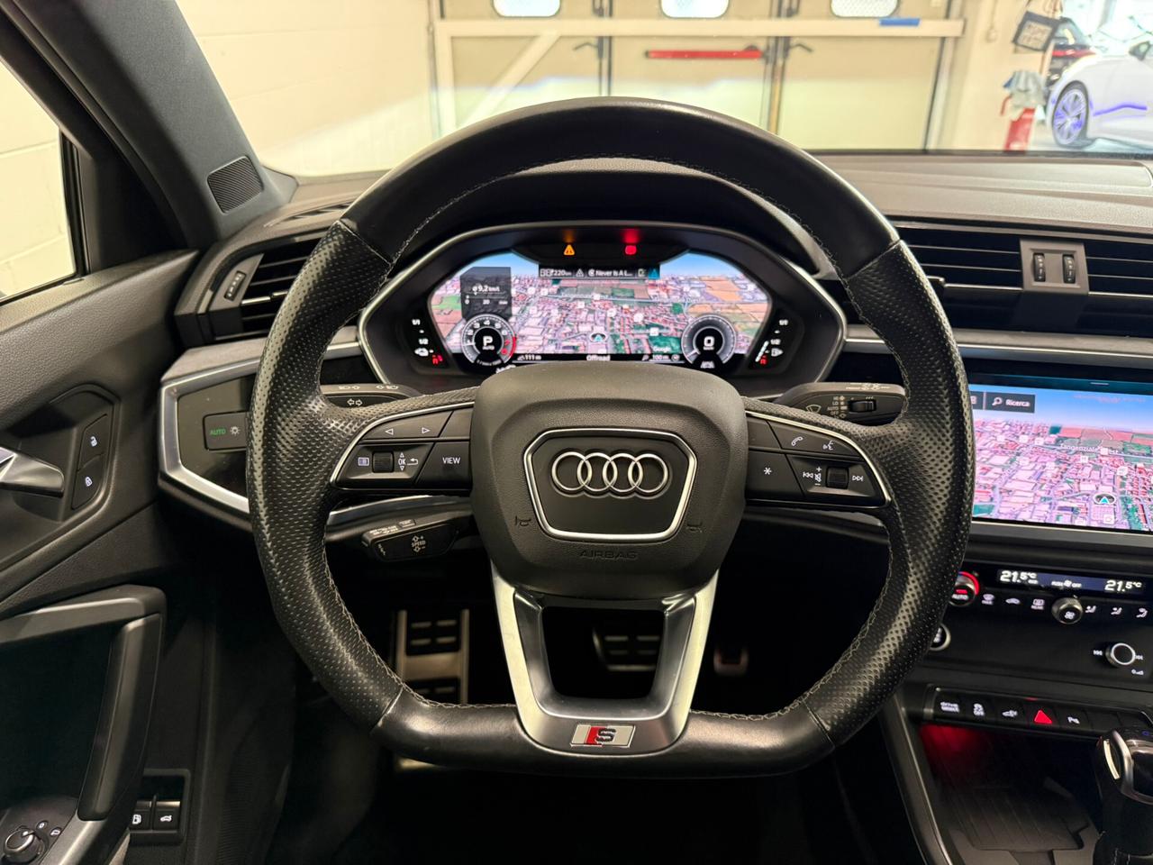 Audi Q3 45 TFSIe S-Tronic S-Line Edition