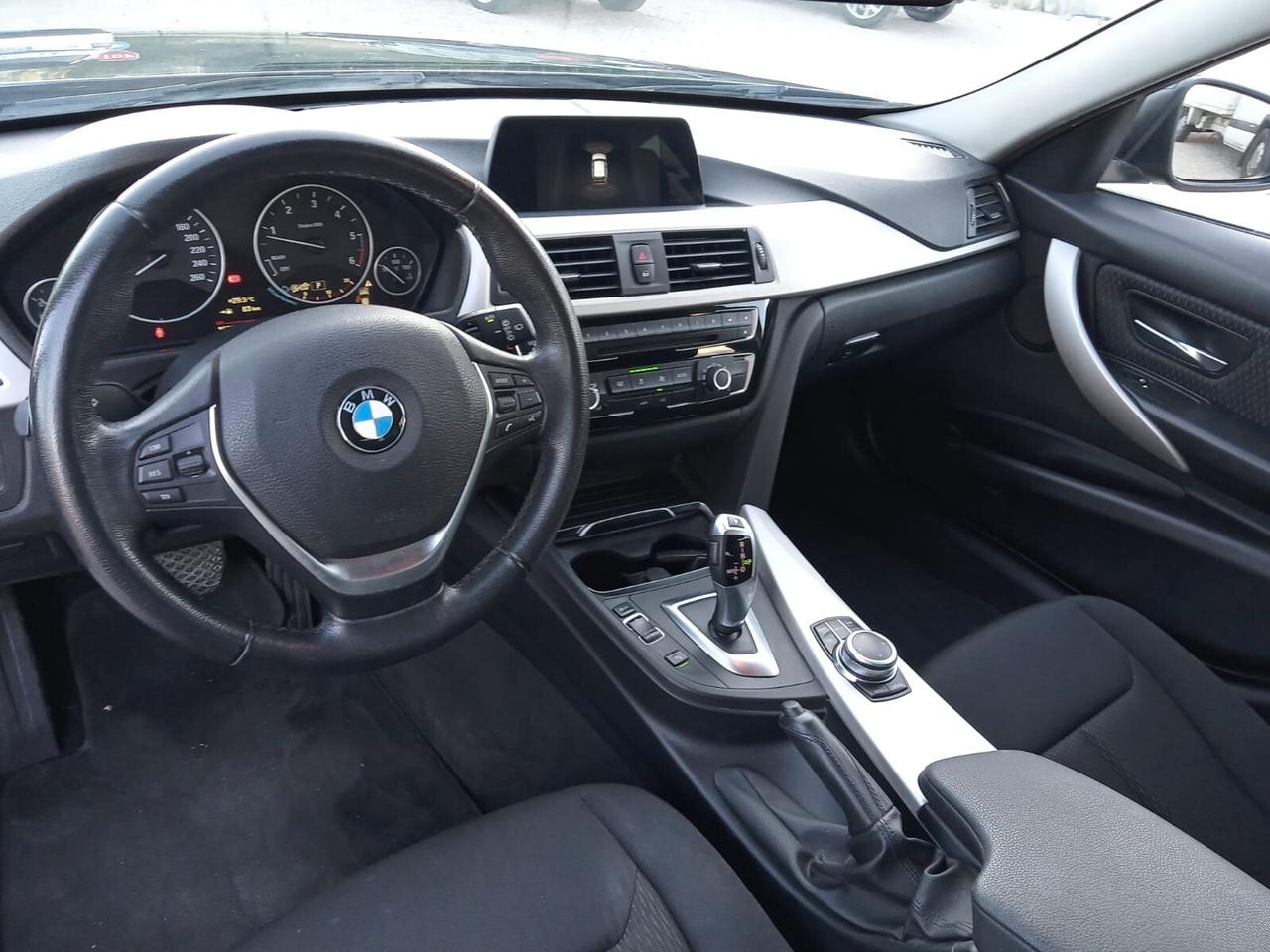 Bmw 318 318d Touring Business Advantage aut.