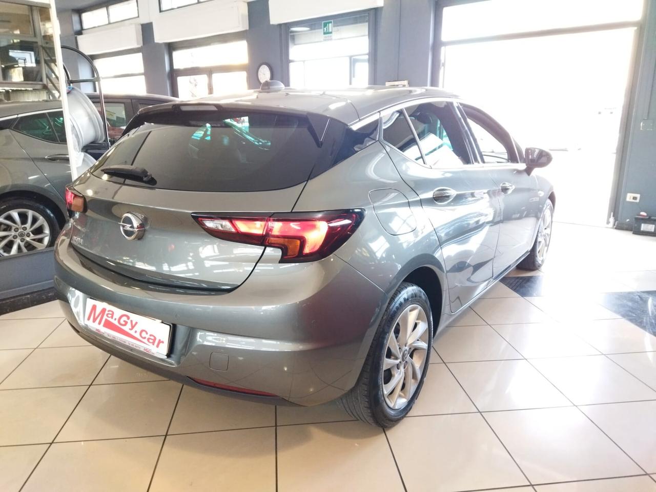 Opel Astra 1.5 CDTI 122 cv 5p. Business Elegance