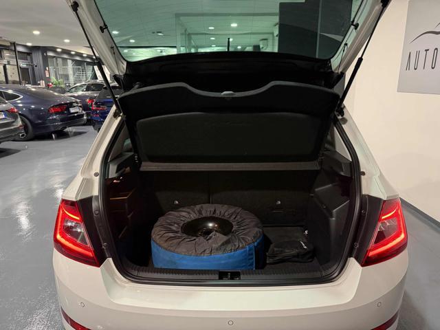 SKODA Fabia 1.0 MPI 75 CV Twin Color Nero GPL