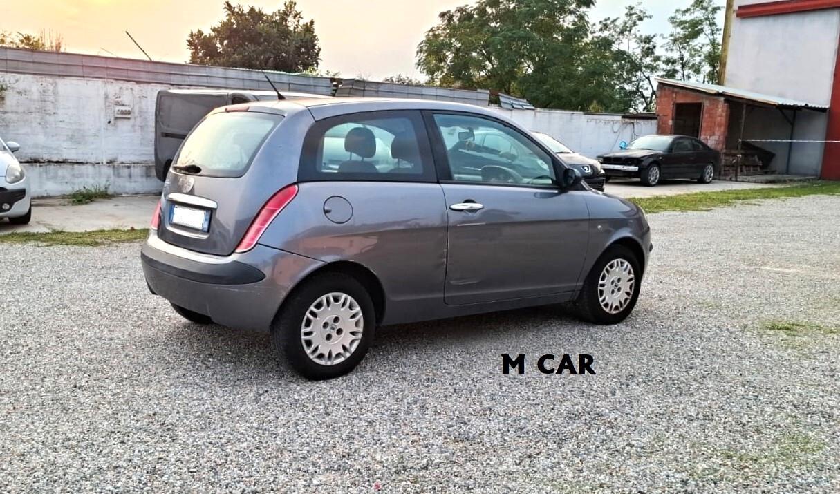 Lancia Ypsilon 1.2