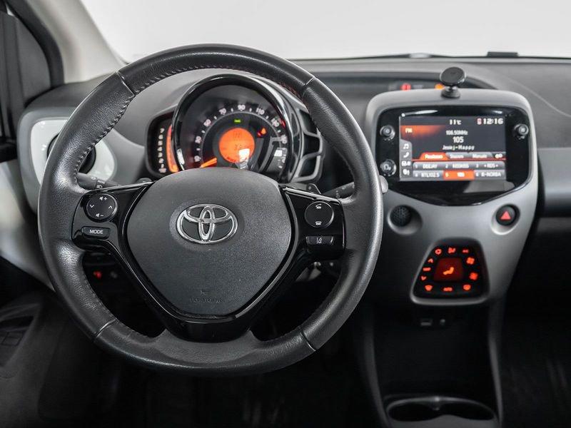 Toyota Aygo Aygo Connect 1.0 VVT-i 72 CV 5 porte x-play MMT