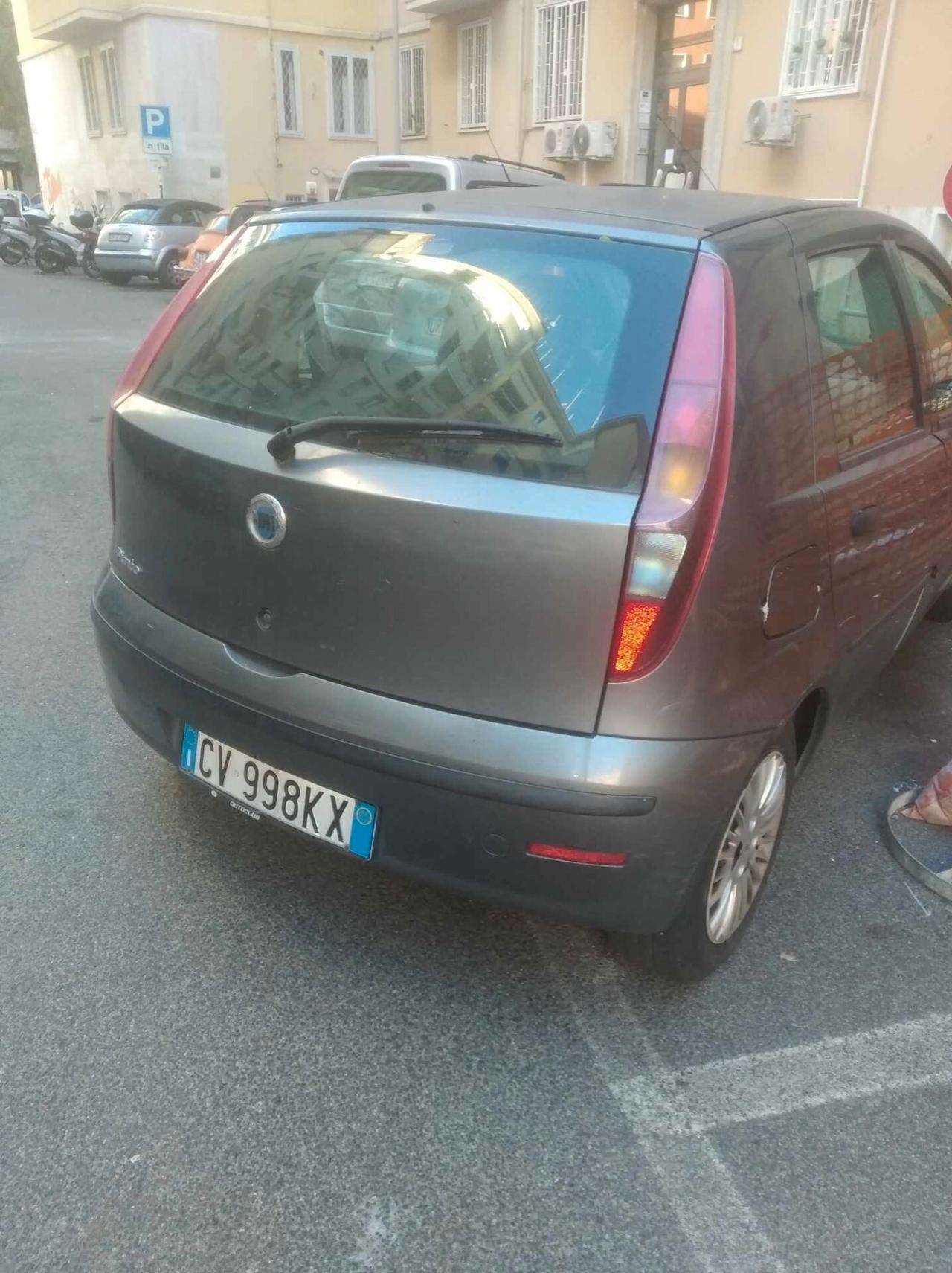 Fiat Punto 1.2i cat 5 porte ELX