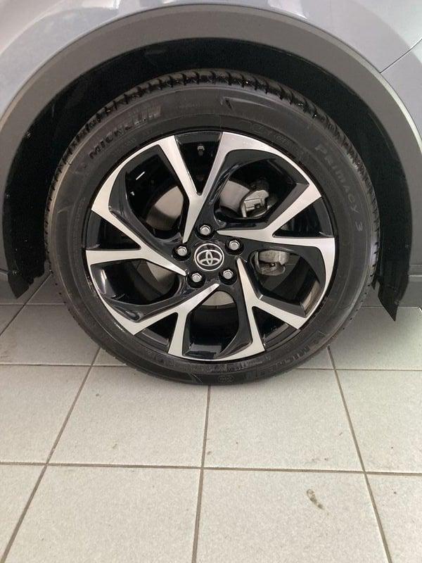 Toyota C-HR C-HR 1.8 Hybrid E-CVT Trend