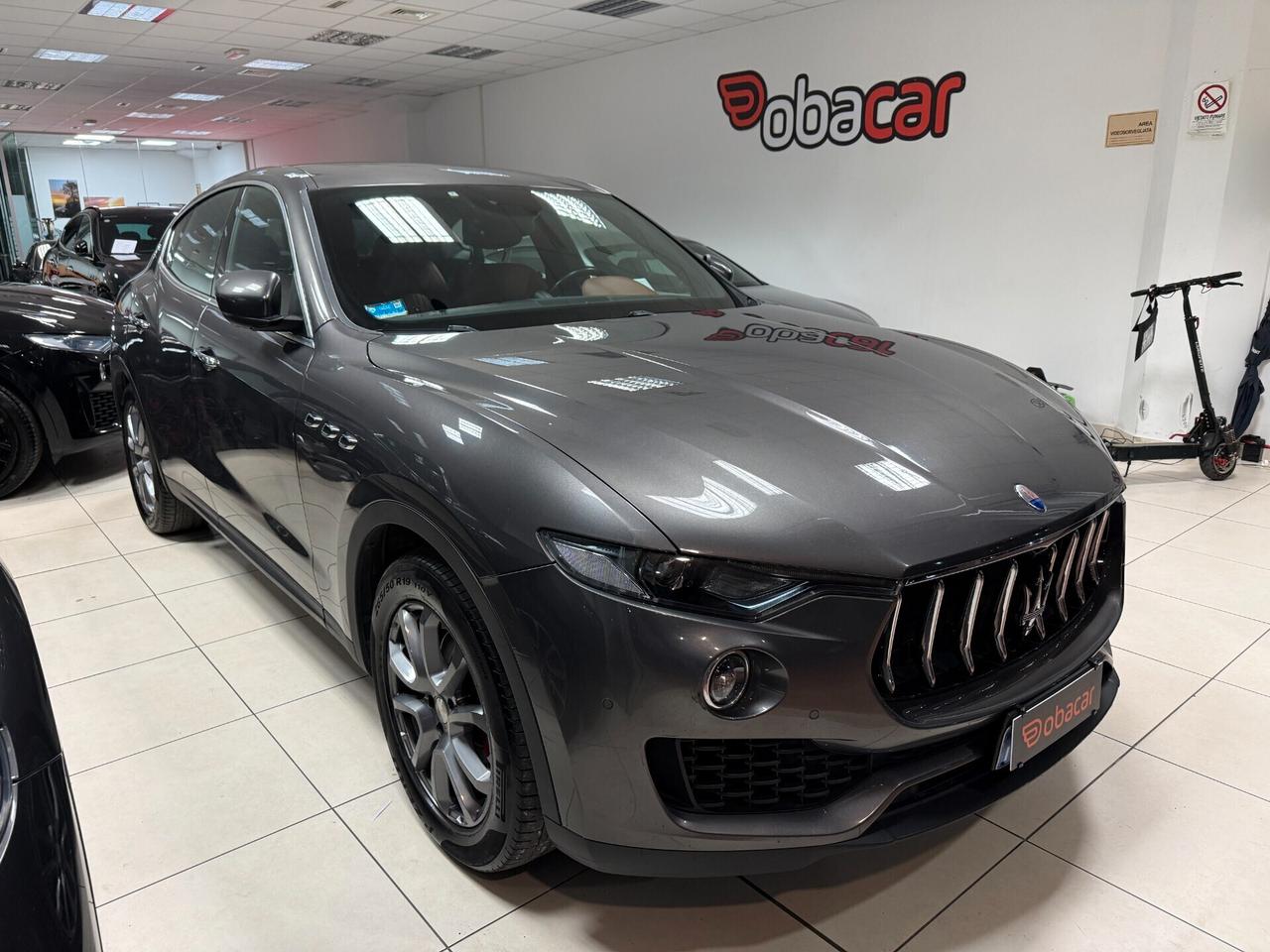 Maserati Levante V6 Diesel 275 CV AWD Granlusso
