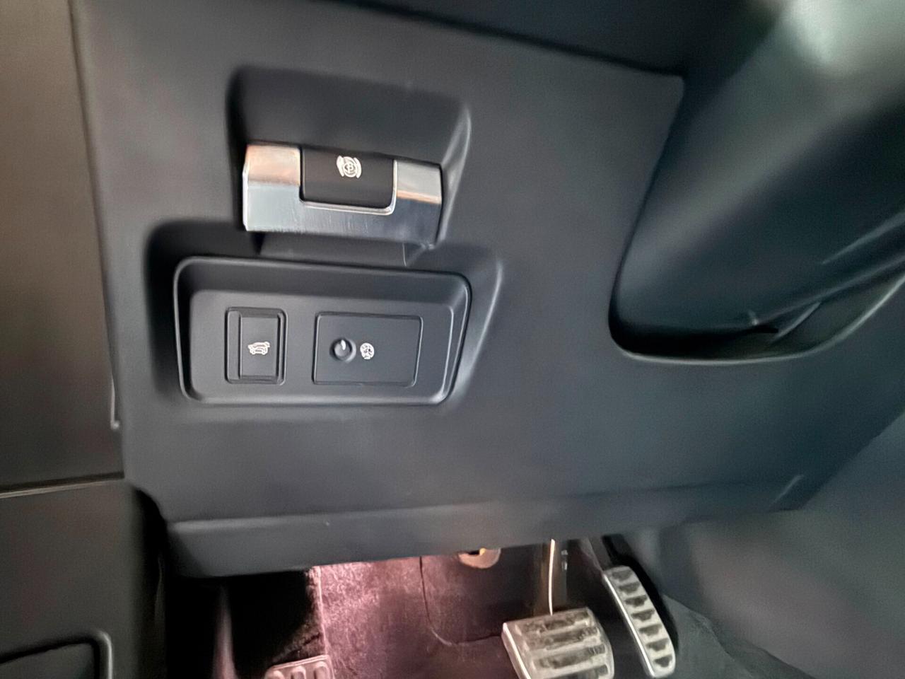 Land Rover Range Evoque 2.0D I4-L.Flw 150CV AWD Auto R-Dynamic SE