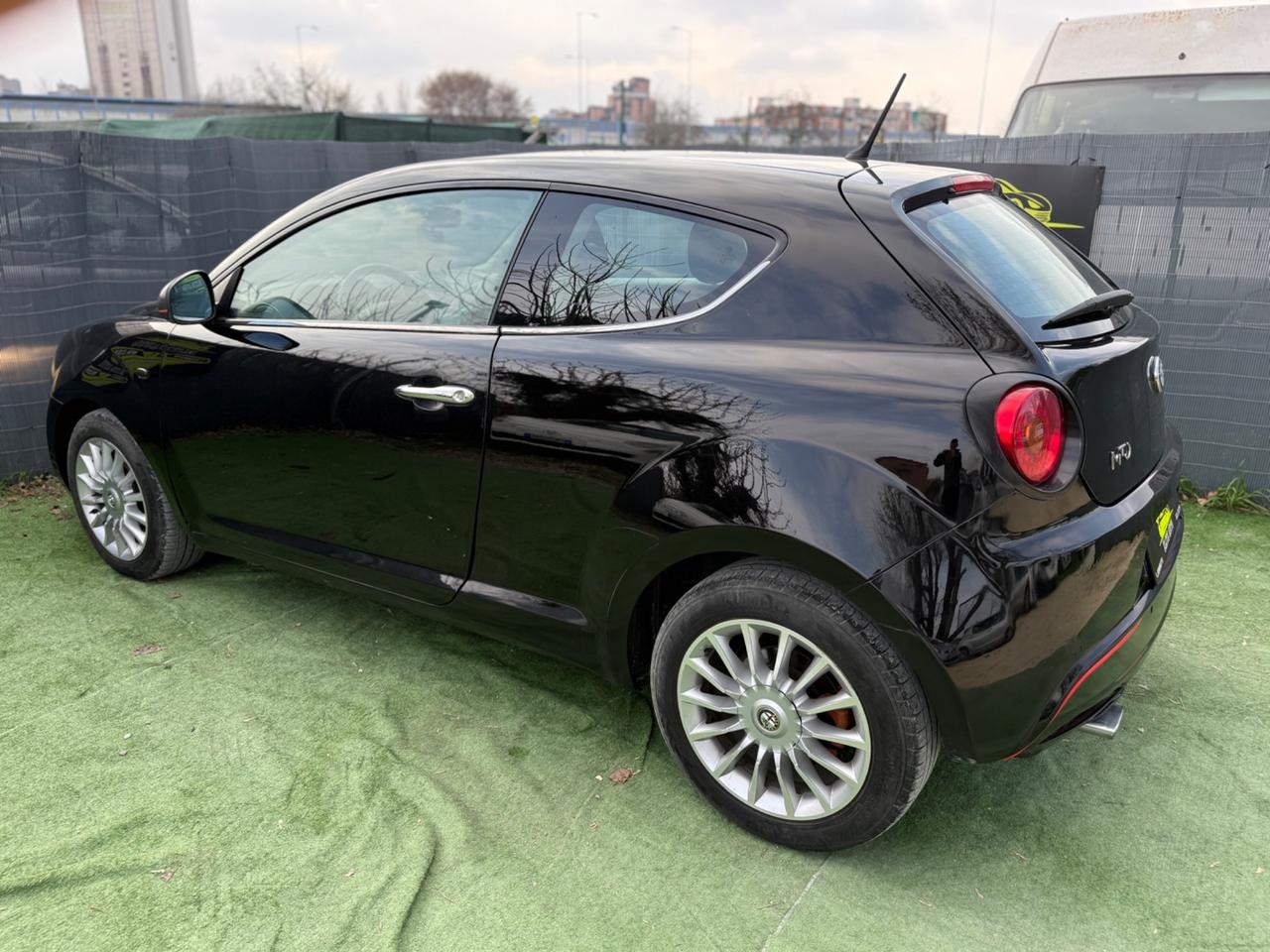 Alfa Romeo MITO 1.4 GPL DISTINCTIVE SPORT PACK FULL