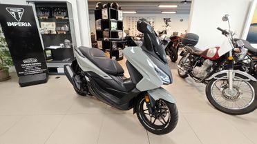 Honda Forza 350