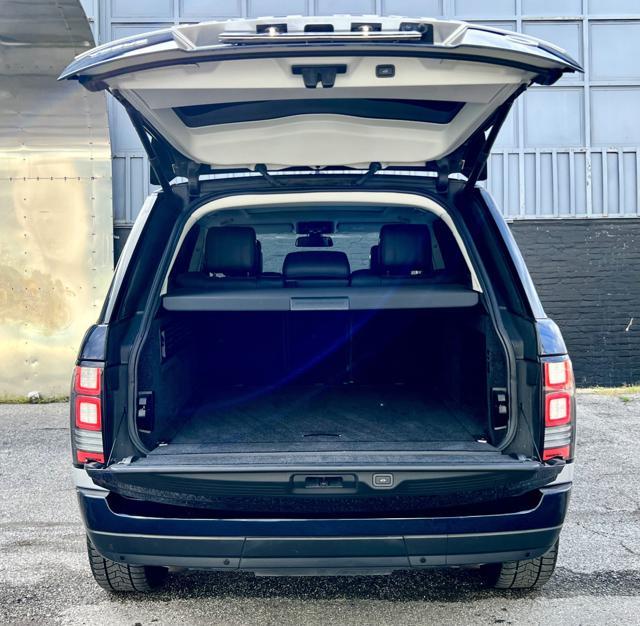 LAND ROVER Range Rover 3.0 TDV6 Autobiography