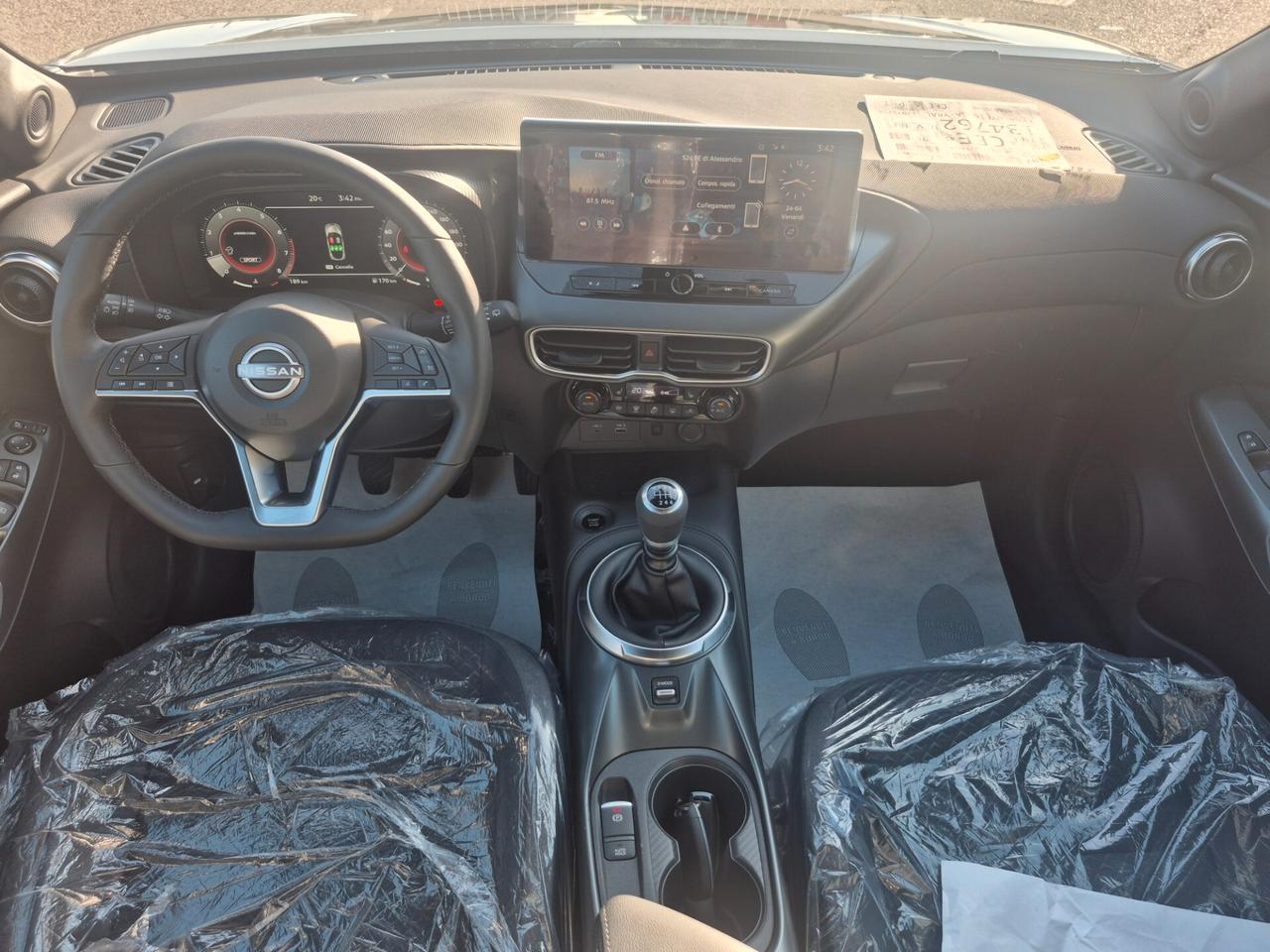 Nissan Juke 1.0 DIG-T 114 CV N-Connecta