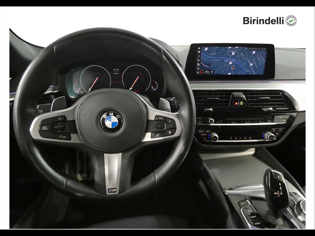 BMW Serie 5(G30/31/F90) - 525d Touring Msport