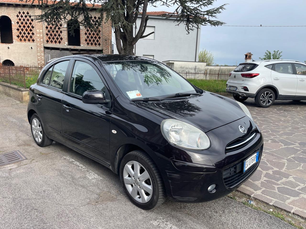 Nissan Micra 1.2 12V 5 porte Tekna