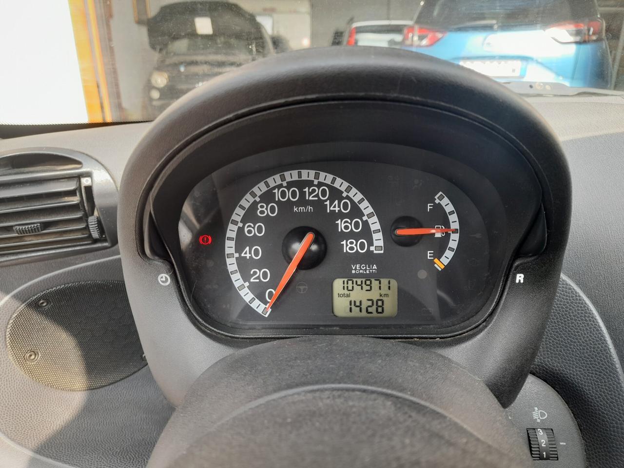 Fiat Seicento 1.1i cat Brush