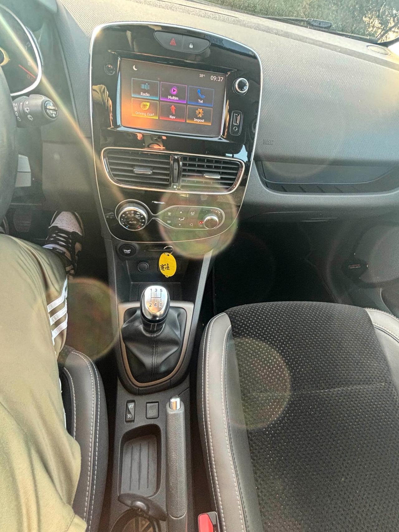 Renault Clio dCi 8V 90CV EDC Start&Stop 5 porte Energy Intens