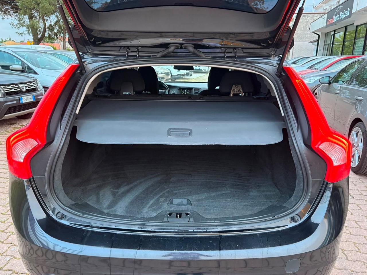 Volvo V60 D2 1.6 Kinetic