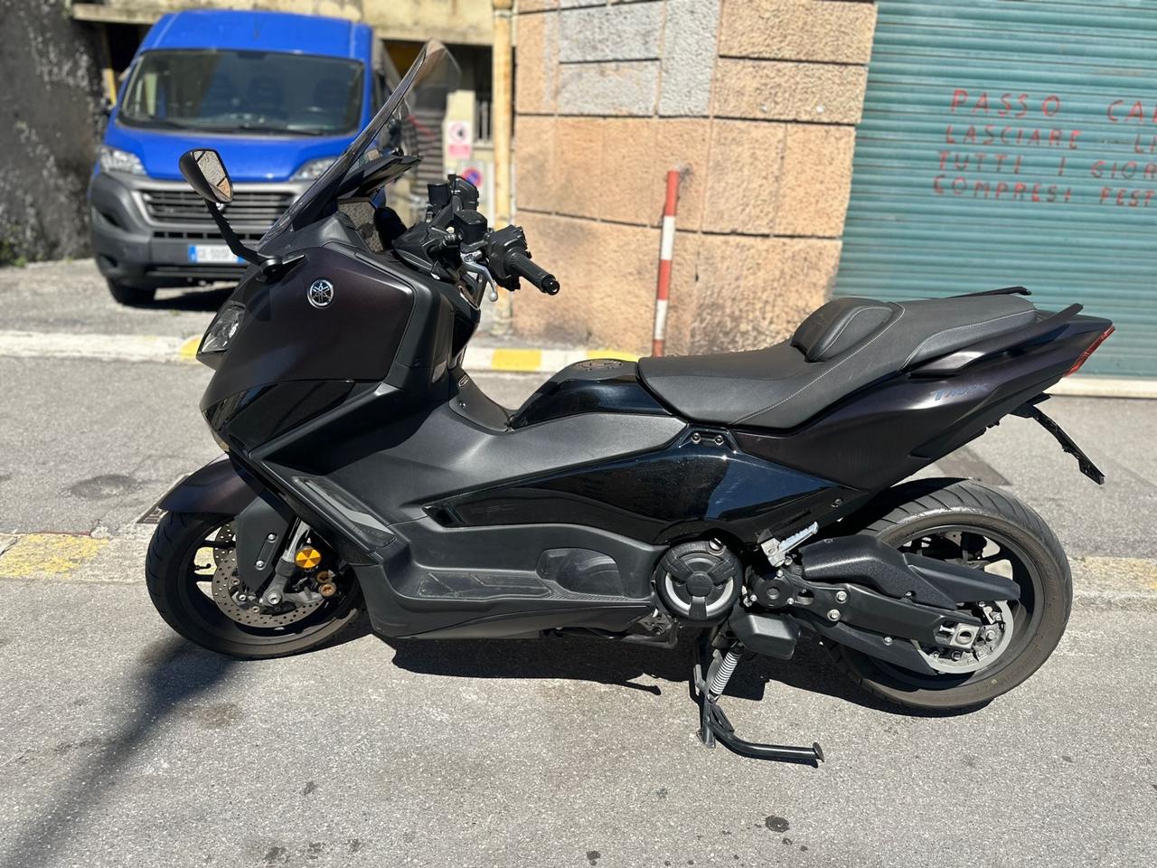 Yamaha TMAX 560 Tech-Max Appena Tagliando