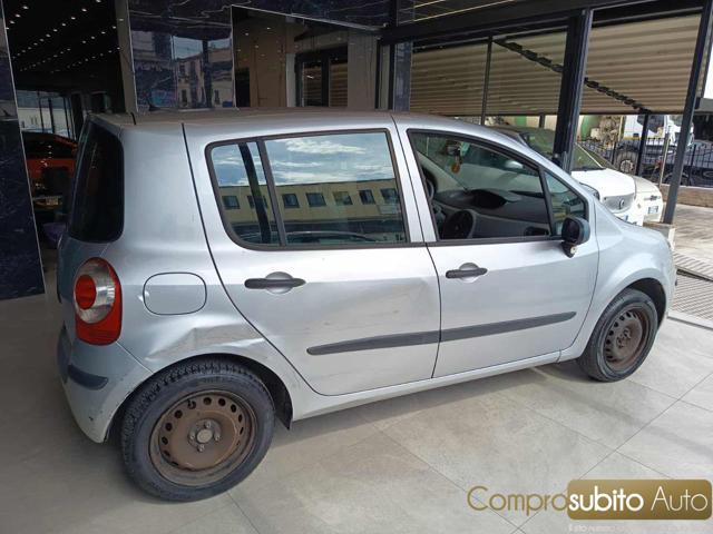 RENAULT Modus 1.2 16V Confort Dynamique