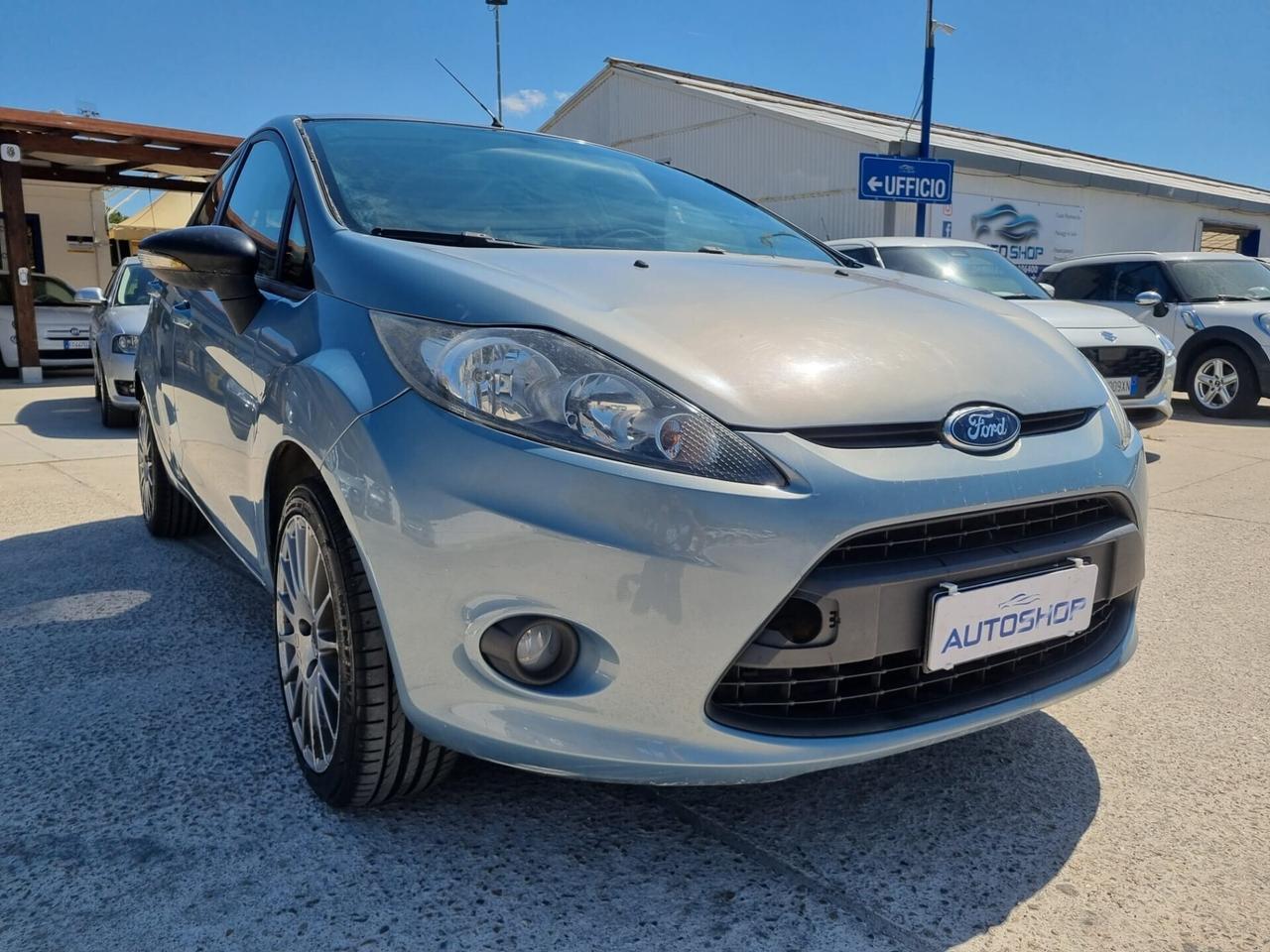 Ford Fiesta 1.4 5 porte Bz.- GPL Titanium