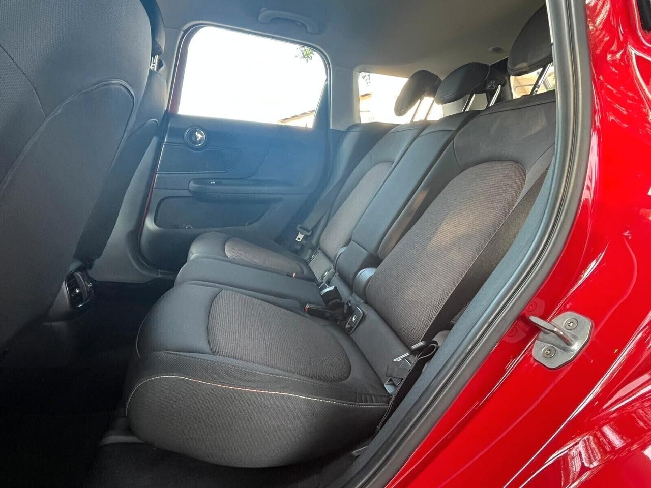 Mini Cooper D Countryman 2.0 D Business BI-COLOR